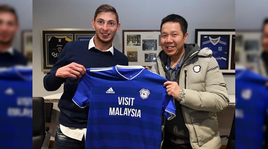 Cardiff Sala�n�n ilk taksitini �d�yor