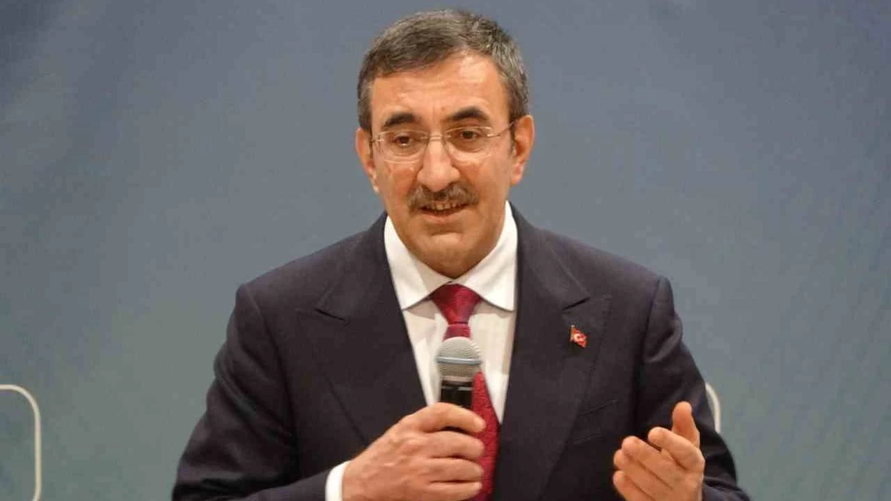 Cevdet Y�lmaz: Baz�lar� b�rak�n vaatlerini yerine getirmeyi ne vaat etti�ini bile hat�rlayam�yor