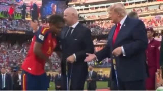 Devlet başkanlarının yapamadığını yaptı