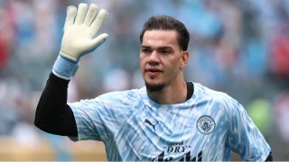 Ederson olmazsa Berke �zer