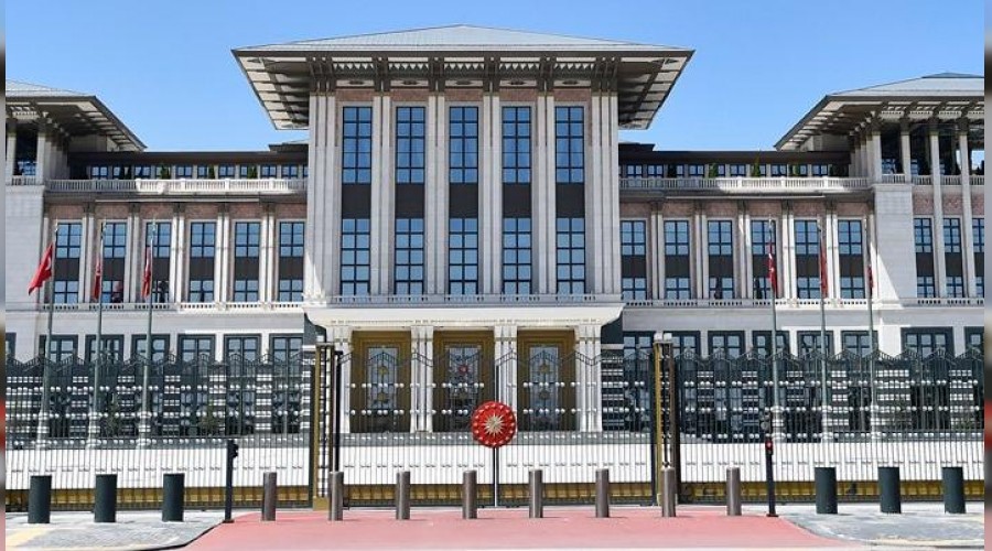 ERDOĞAN İSTİFAYI KABUL ETMEDİ