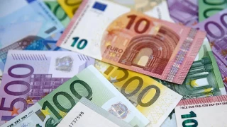 Euro ilk kez 35 TL'yi aştı