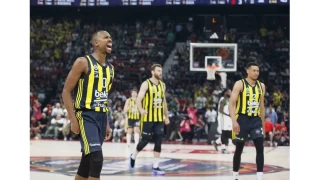 Fenerbahe, THY Euroleague'de kupa iin parkede