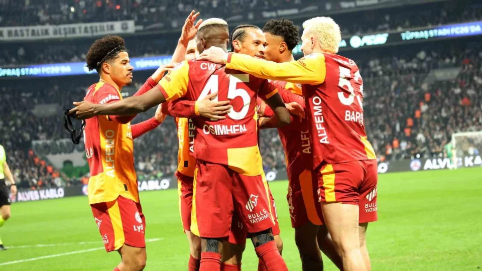 Galatasaray bu sezon ilk kez derbi kazand�