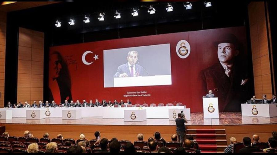 Galatasaray ynetimi ibra edildi