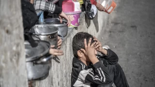 Gazze'de 2 çocuk daha "açlıktan" öldü