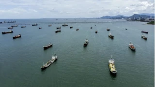 H�rm�z a�-kapa: Trump��n �abluka� �srar�, H�rm�z�� tekrar kapatt�rd�