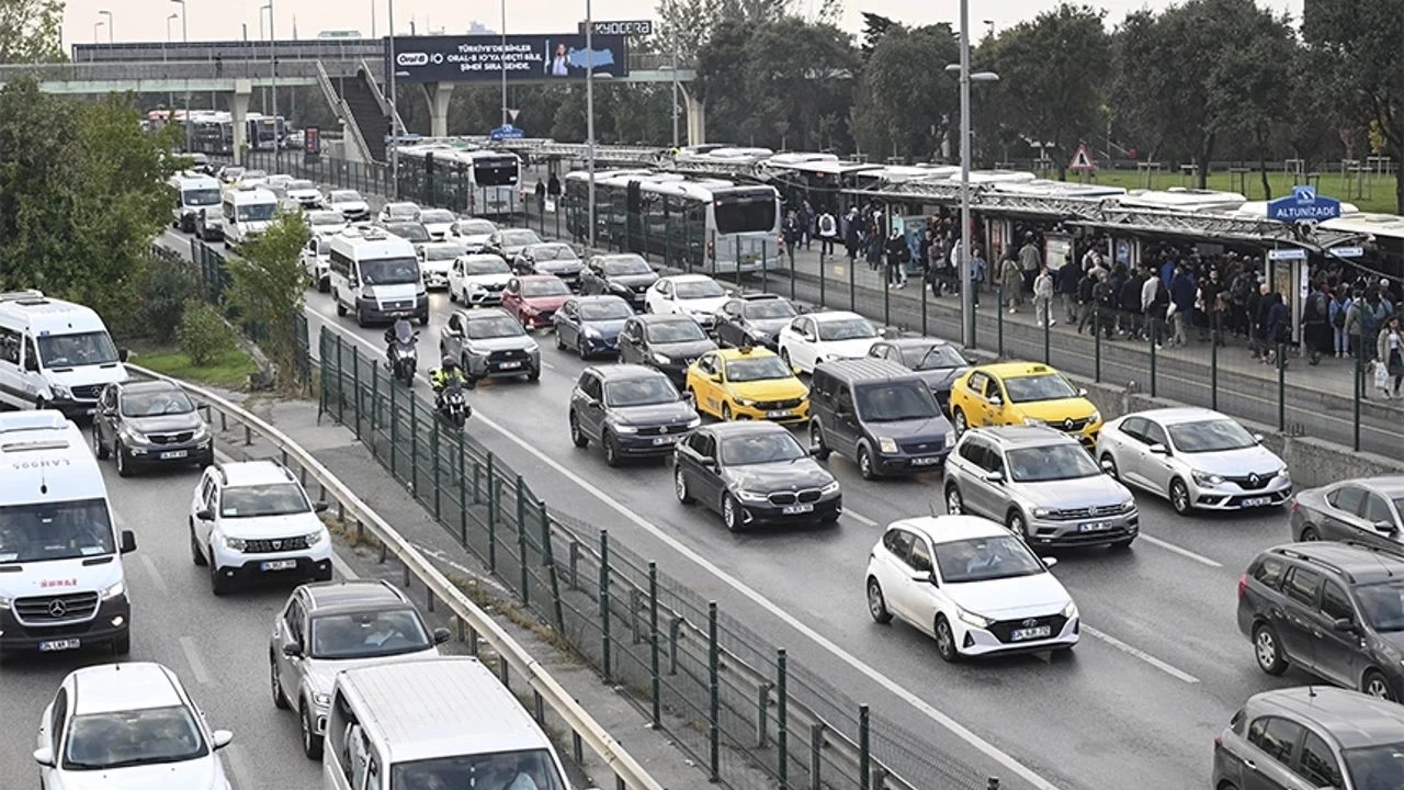 stanbul'da trafik younluu yzde 81'e kt