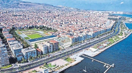 Karşıyaka'da mahkemeden satılık daire 