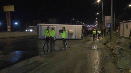 Kayseri'de işçi servisi devrildi: 6 yaralı