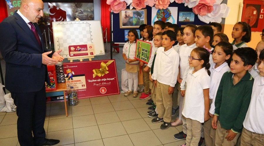 Keçiören'de doğa dostu atık pil toplama yarışması