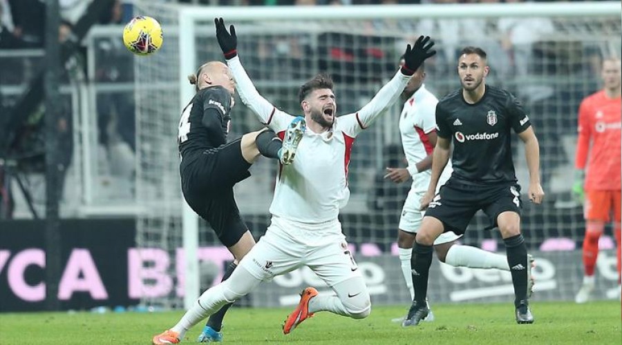 Kırmızı kartın cezası 30 bin avro oldu