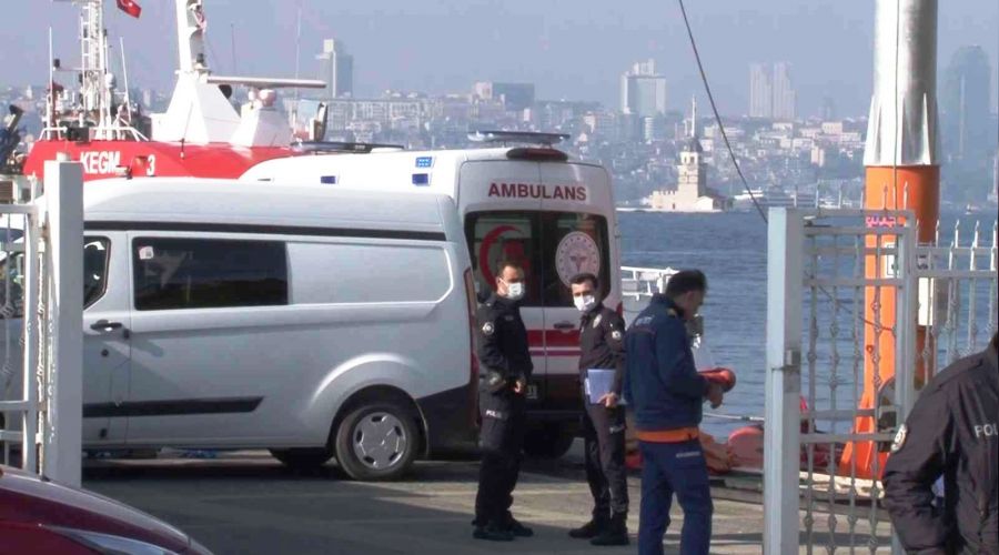 Köprüden atlayan adamın cesedi Üsküdar'dan çıkarıldı