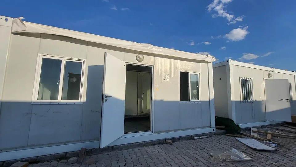 Malatya'da AFAD soru�turmas�nda 2 personel tutukland�