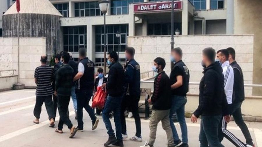 Osmaniye merkezli 3 ilde DEAŞ'ın infazcılarına operasyon