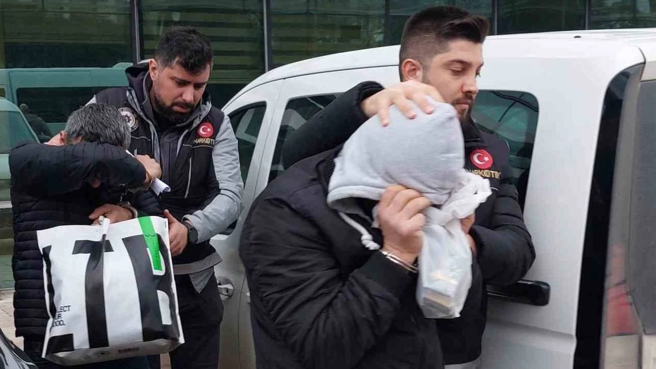 Samsun'da 2 kişi uyuşturucu ticaretinden tutuklandı