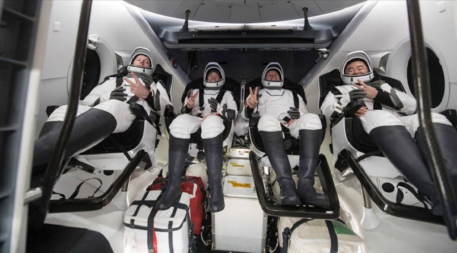 SpaceX, NASA 'Crew-3' uçuşuyla uzaya 4 astronot gönderecek