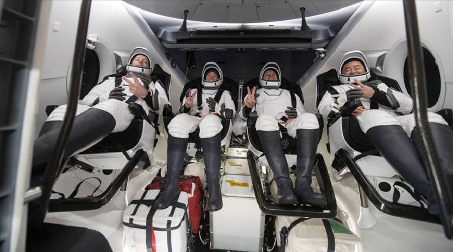 SpaceX, NASA 'Crew-3' uuuyla uzaya 4 astronot gnderecek