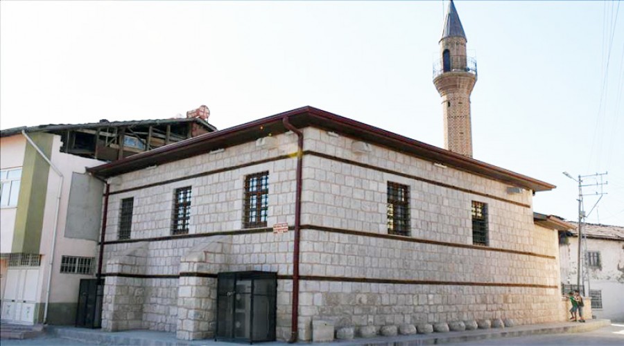 Topta� Camii ibadete a��ld�