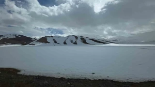 Van'da iki mevsim bir arada
