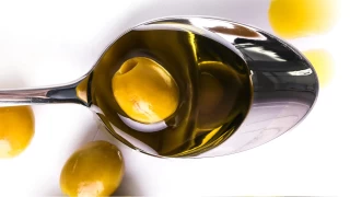 Zeytin ağacının altın damlası