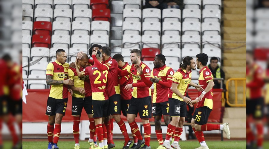 42 yıl sonra başarı peşinde