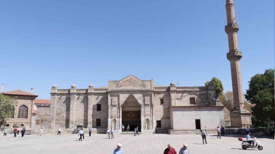 6 asırdır tüm ihtişamıyla ayakta