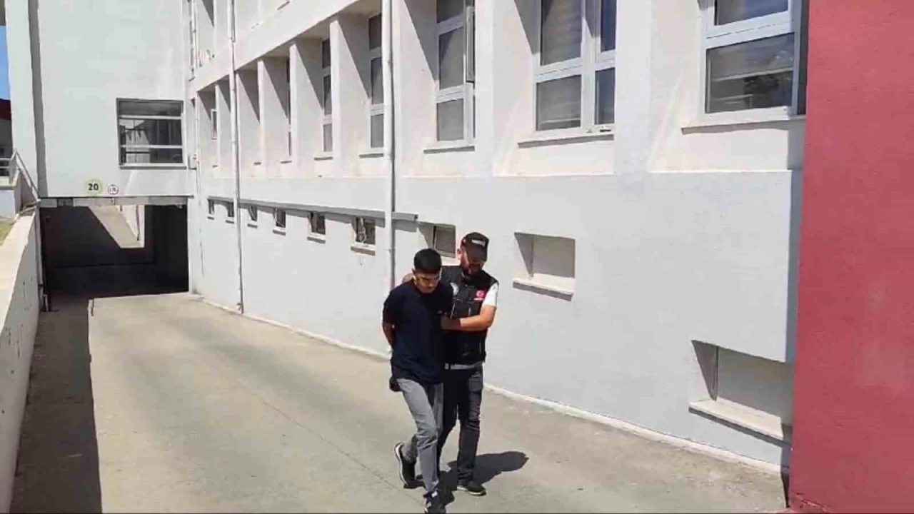 7 kilo esrar yakalatan ��pheli: '��imlik alacakt�k...'