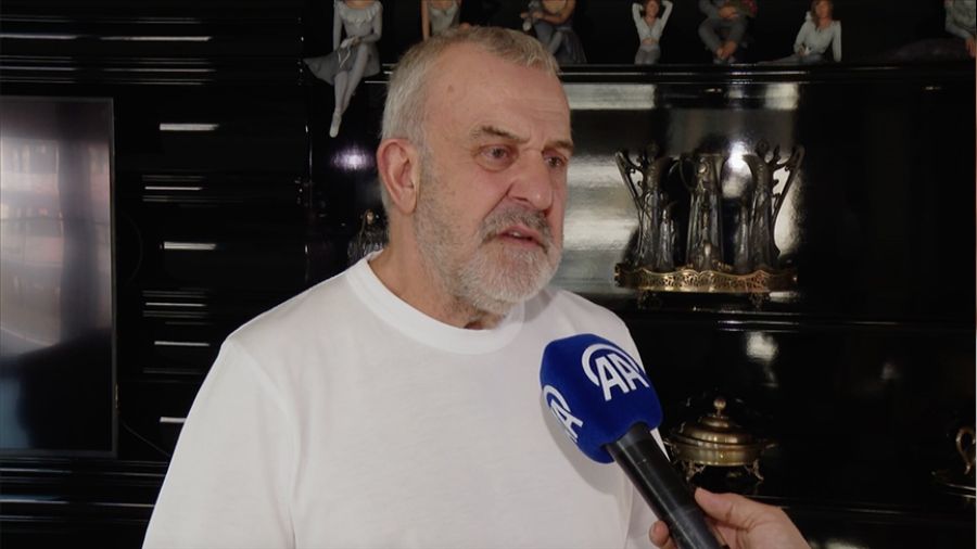Ahmet �rkmezgil'den a��r s�zler