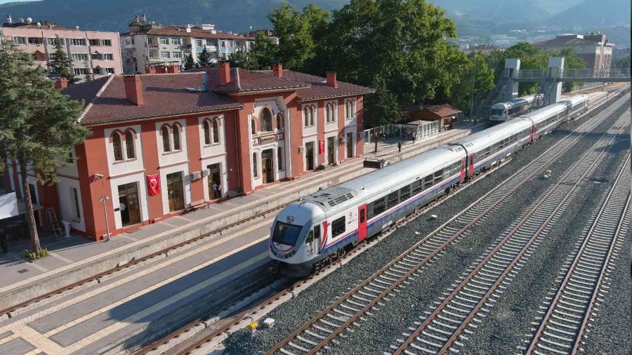 Amasya-Samsun tren seferleri yeniden başladı