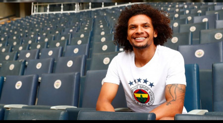 Arao, derbi öncesi Alex ile konuştu