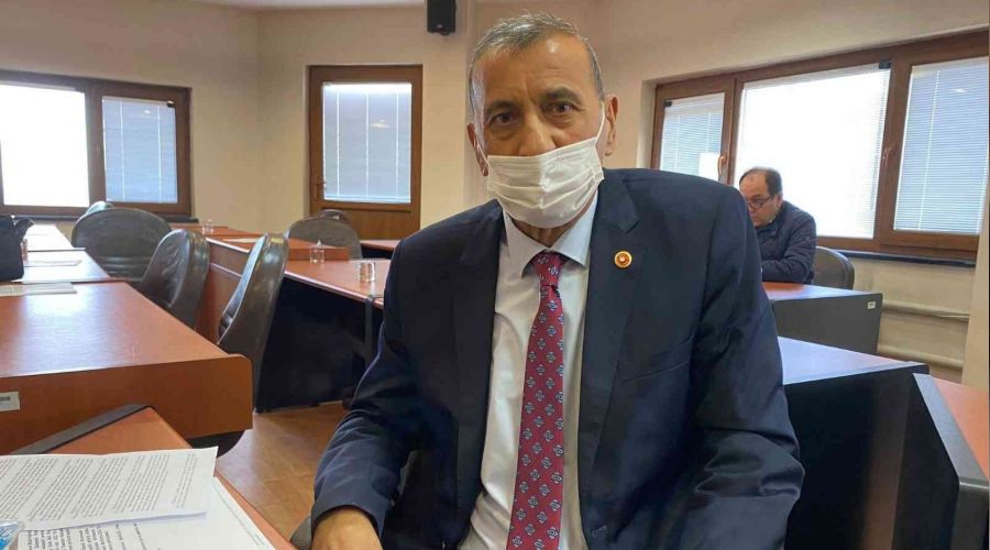 Ayak ağrısı ile hastaneye geldi, korona çıktı