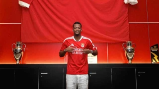 Benfica, Jhon Duran'ı kiralık olarak kadrosuna kattı