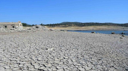 Bodrum'un Mumcular Barajı'nda su bitti