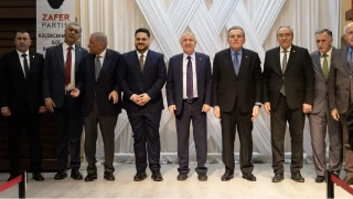 BTP Genel Ba�kan� H�seyin Ba� Zafer Partisi iftar�nda konu�tu