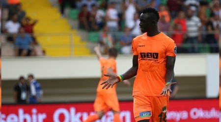 Cisse, golleriyle Alanyaspor'u sırtladı