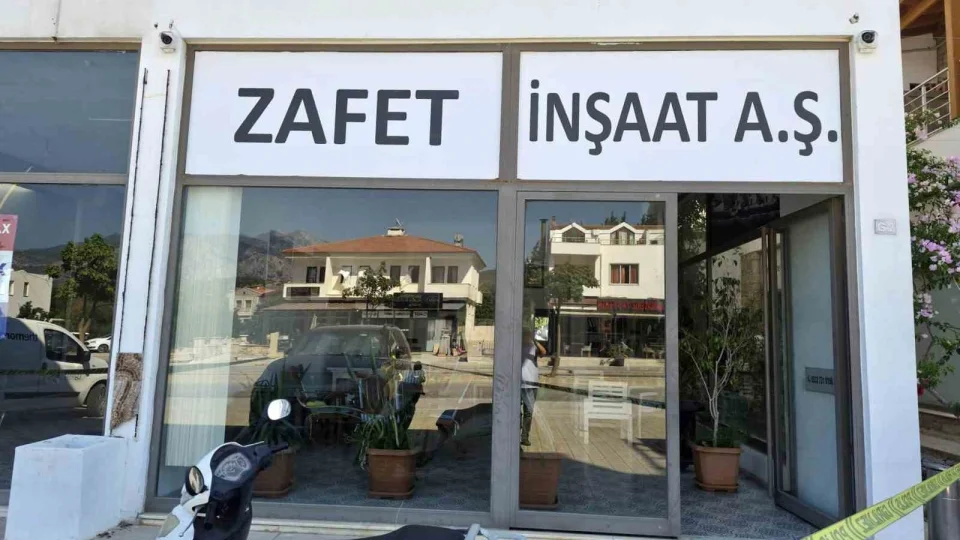 Dat�a'da i� adam� ba��ndan vurulmu� halde bulundu