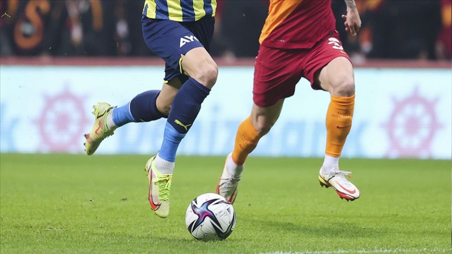 Fenerbahe-Galatasaray rekabetinden ilgin notlar