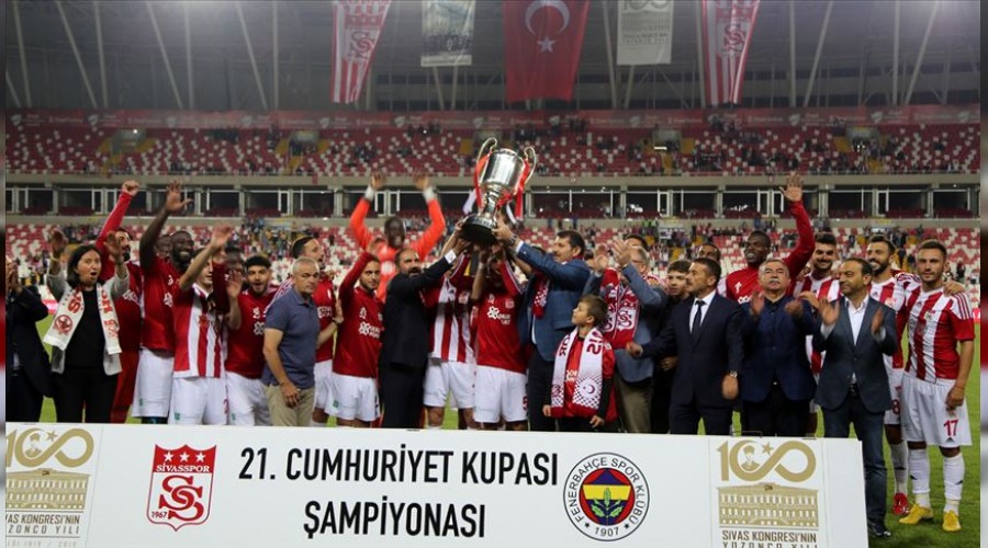 Fenerbah�e Sivas�ta da kaybetti