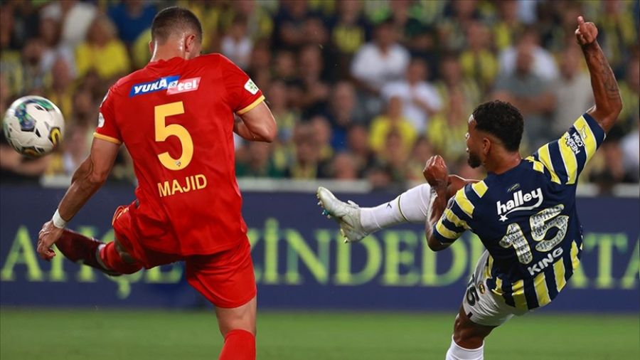 Fenerbahe'yi golcleri srtlad 