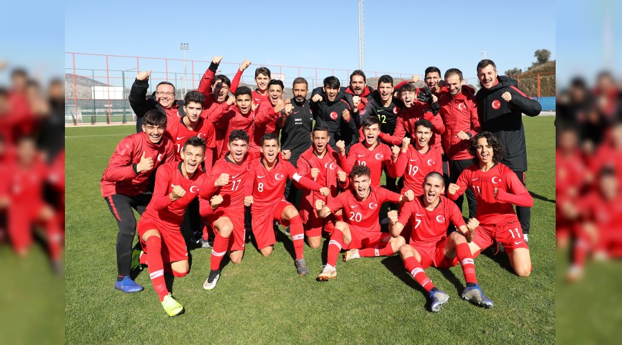 Finalde rakip İspanya