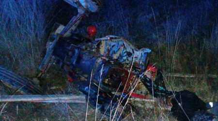 Gediz'de tır, traktörü biçti: 2 ölü, 1 yaralı