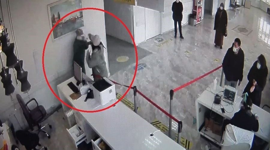 Hastanede sağlık çalışanına saldıran genç kıza 1 yıl 10 gün hapis