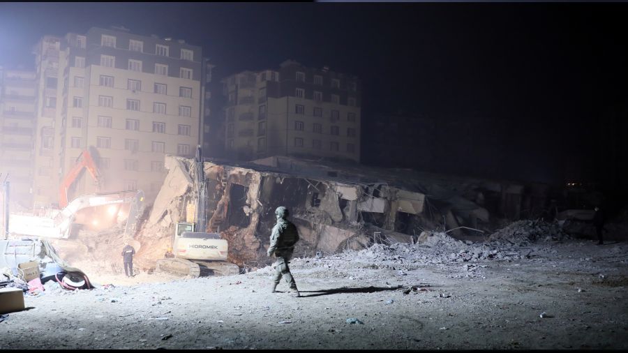  Hatay'daki binalar�n y�zde 25'i g��t�