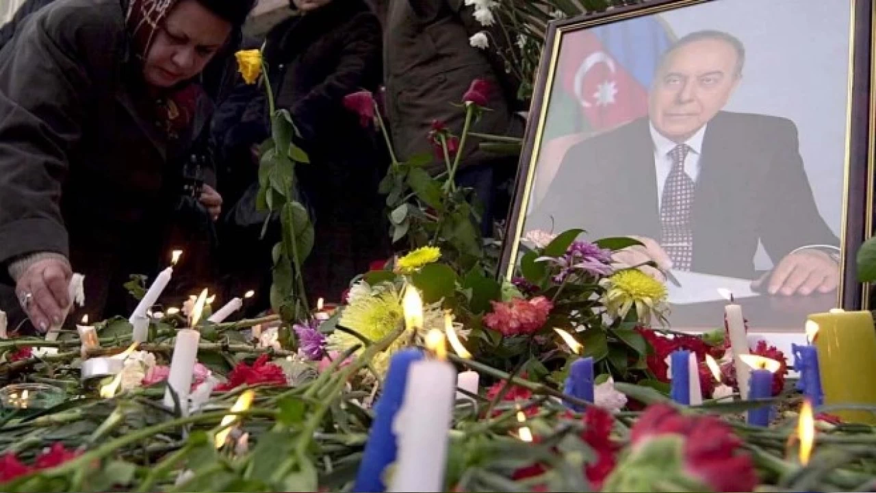 Haydar Aliyev vefatının 20. yılında anılıyor