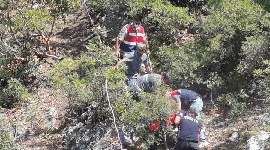 �ki g�nd�r aran�yorlard�, cenazeleri bulundu