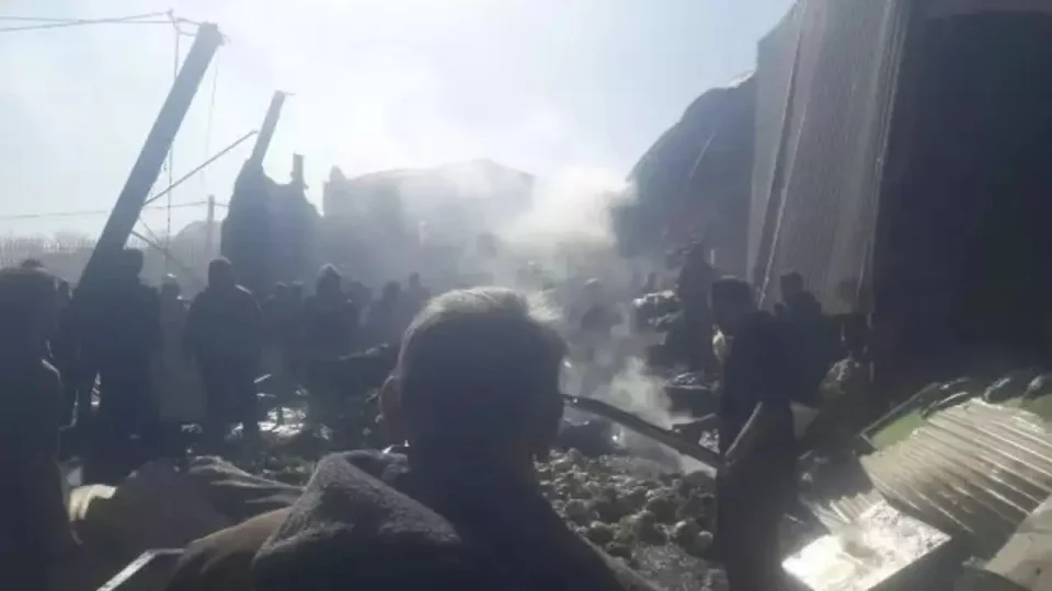 �ran'da bir helikopter sebze-meyve haline d��t�