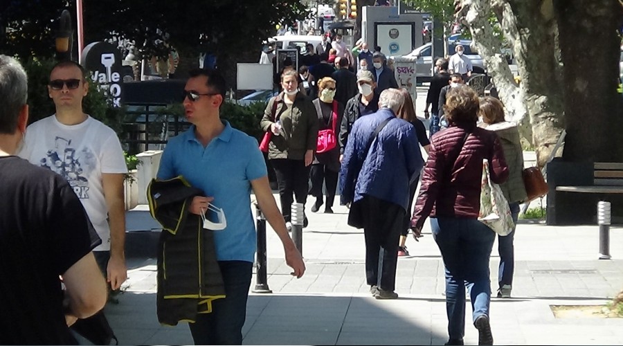 İstanbul sokağa döküldü