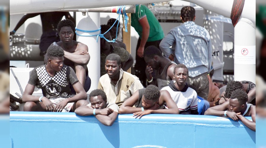 �talya'dan g��menlere kar�� kat� tutum