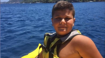 Kalp krizi geçiren 15 yaşındaki genç hayatını kaybetti